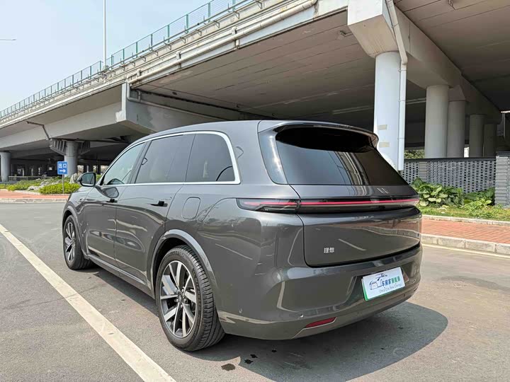 Фото 5 - LiXiang L8