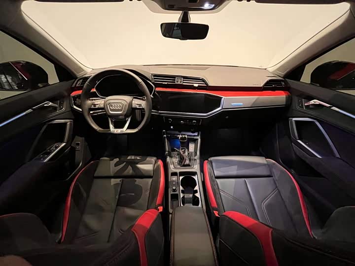 Фото 6 - Audi Q3 Sportback