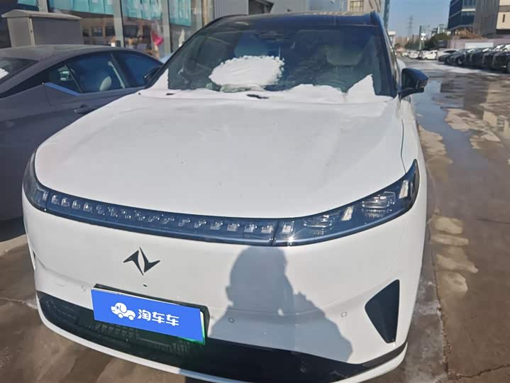 Фото 2 - Dongfeng Yipai eπ 008