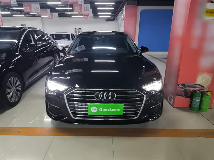 Фото 3 - Audi A6L