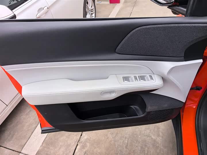 Фото 8 - XPeng G6