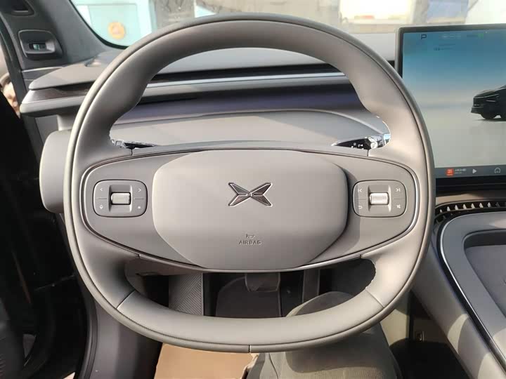 Фото 3 - XPeng G7