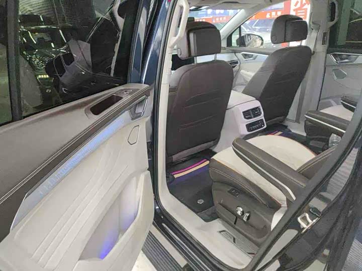 Фото 5 - Volkswagen Talagon