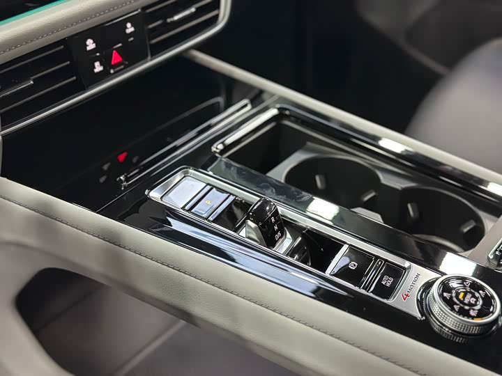 Фото 8 - Volkswagen Teramont Pro