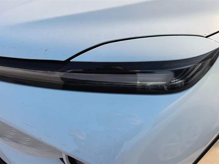 Фото 5 - Geely Geometry E Firefly