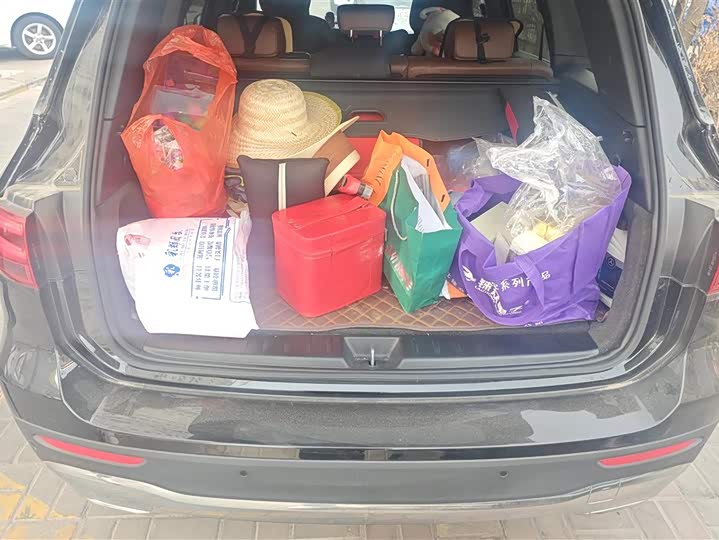 Фото 4 - Mercedes-Benz GLB-Class