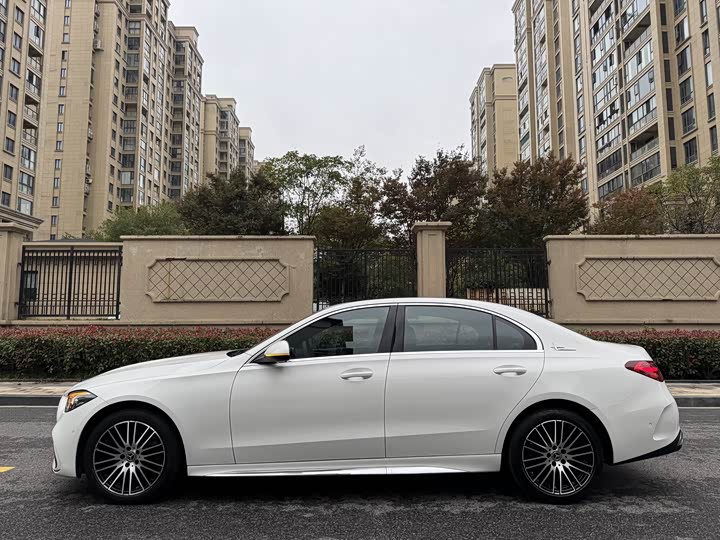 Фото 7 - Mercedes-Benz C-Class