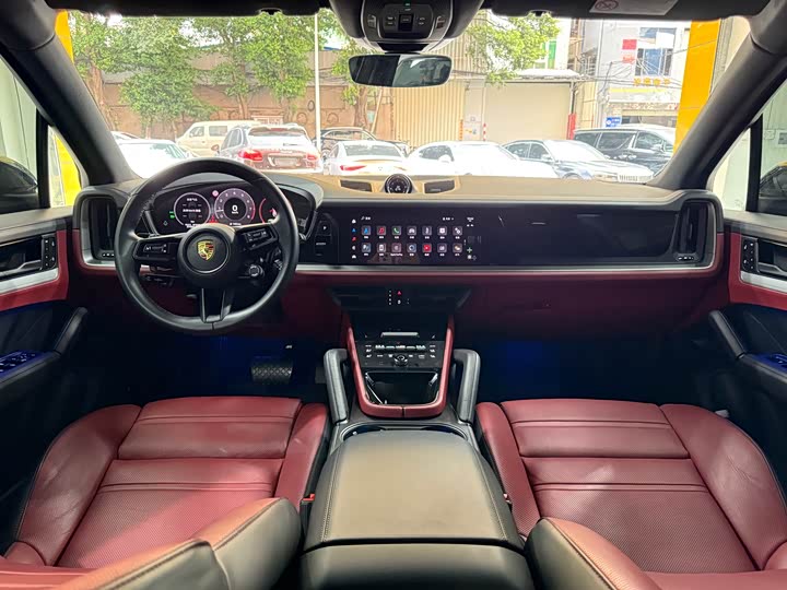 Фото 4 - Porsche Cayenne