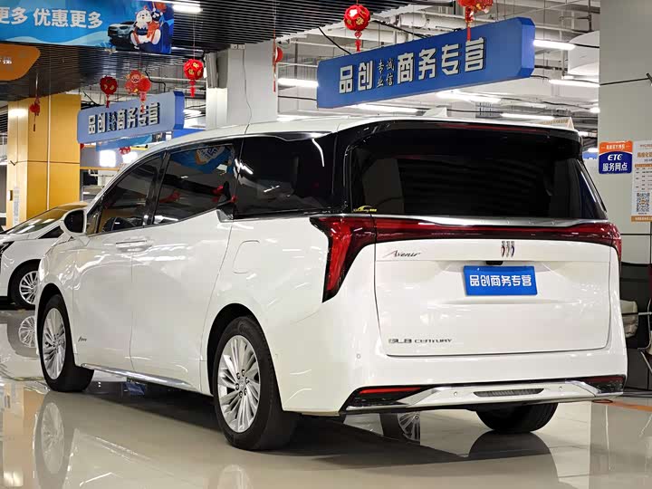 Фото 9 - Buick GL8 Century