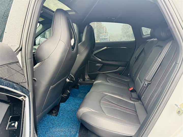 Фото 9 - MG Motor 7