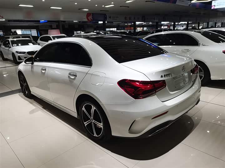 Фото 5 - Mercedes-Benz A-Class