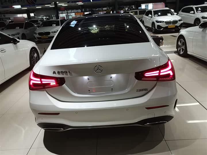 Фото 6 - Mercedes-Benz A-Class