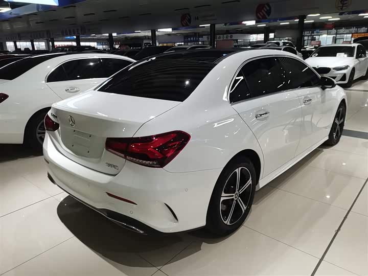 Фото 7 - Mercedes-Benz A-Class