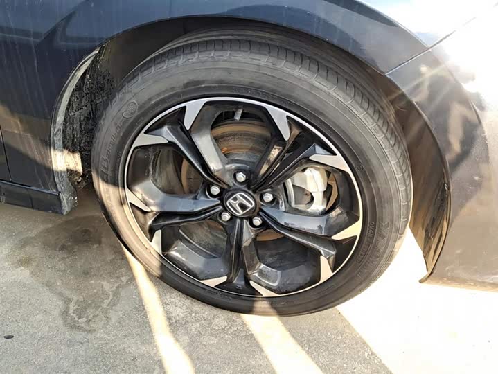 Фото 6 - Honda Civic