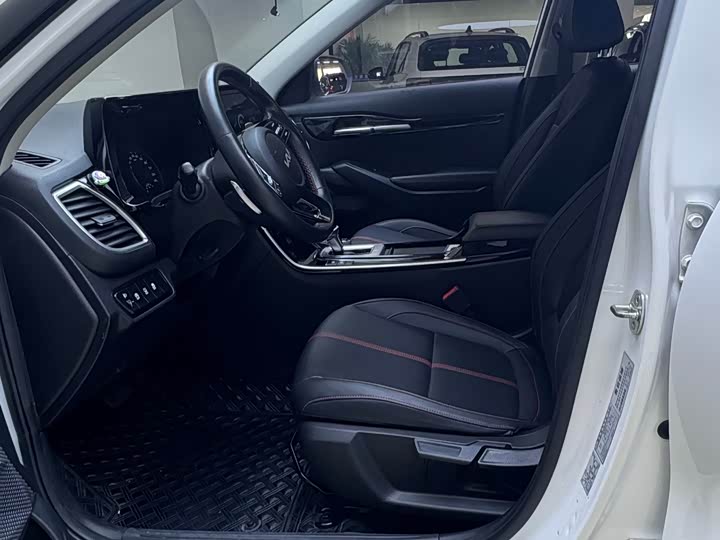 Фото 9 - Kia KX3