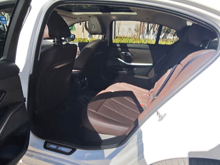 Фото 6 - BMW 3 Series