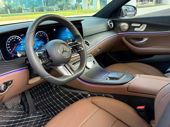 Фото 5 - Mercedes-Benz E-Class Hybrid