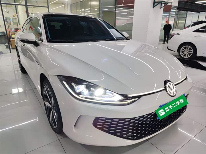 Фото 4 - Volkswagen Lamando L