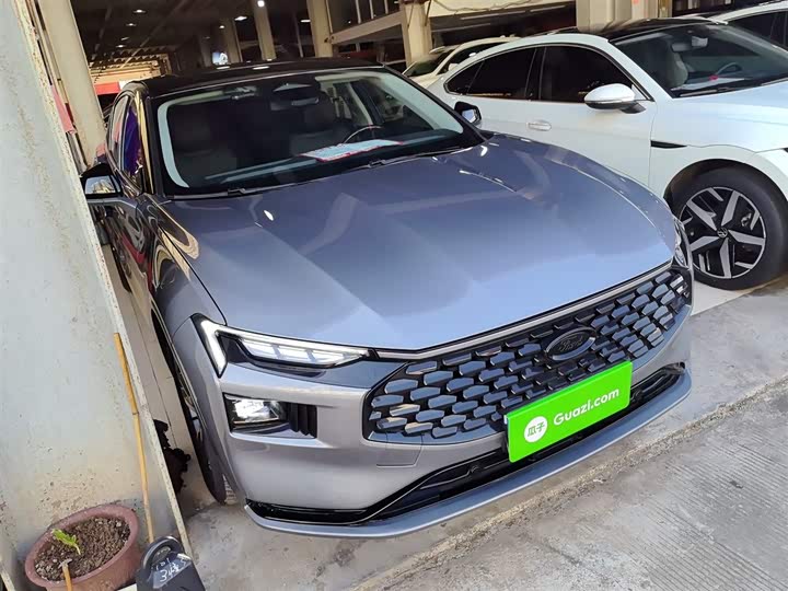 Фото 4 - Ford Mondeo