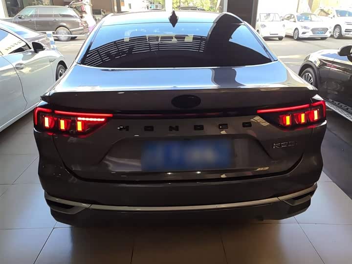 Фото 6 - Ford Mondeo