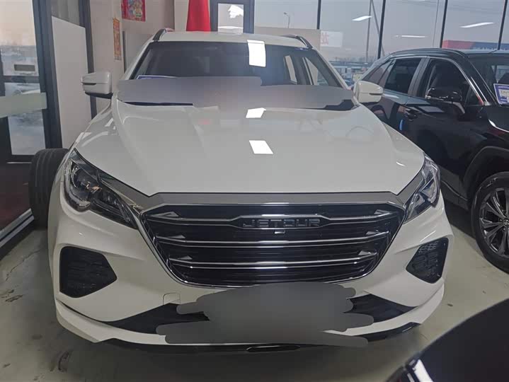 Фото 2 - Jetour X70