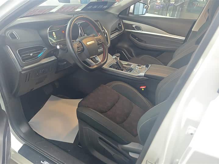 Фото 9 - Jetour X70