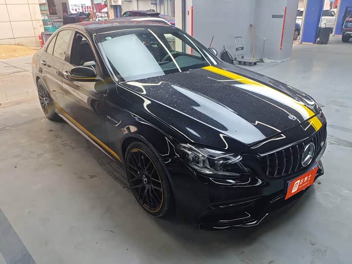 Фото 2 - Mercedes-Benz C-Class AMG