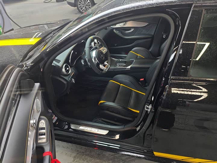 Фото 5 - Mercedes-Benz C-Class AMG