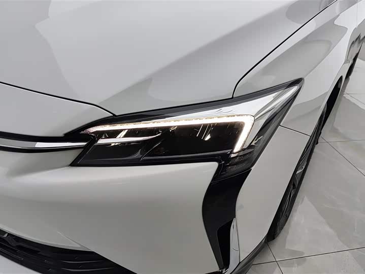 Фото 5 - Buick Velite 6