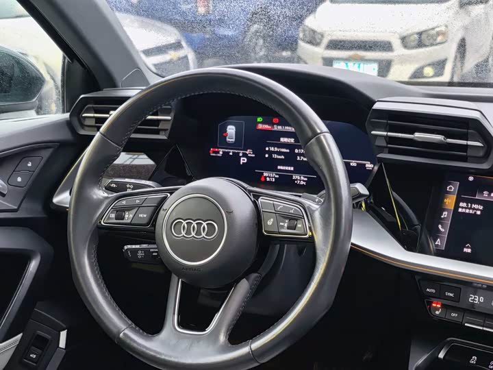 Фото 8 - Audi A3