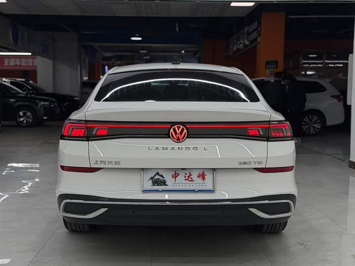 Фото 6 - Volkswagen Lamando L