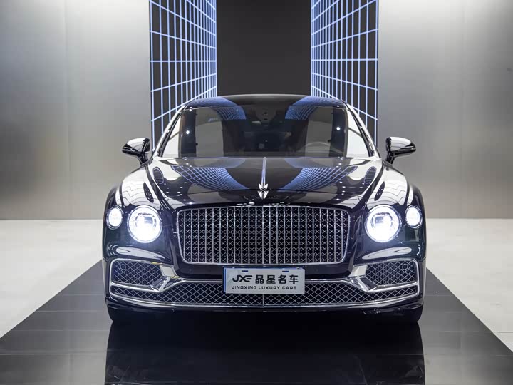 Фото 2 - Bentley Flying Spur