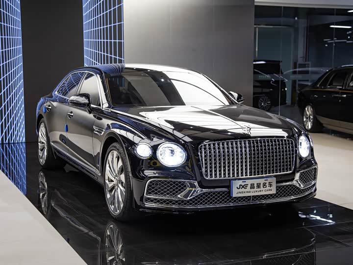 Фото 3 - Bentley Flying Spur