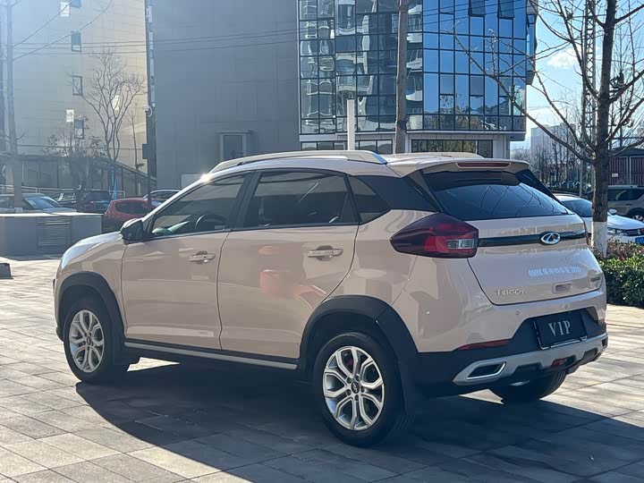 Фото 4 - Chery Tiggo 3x