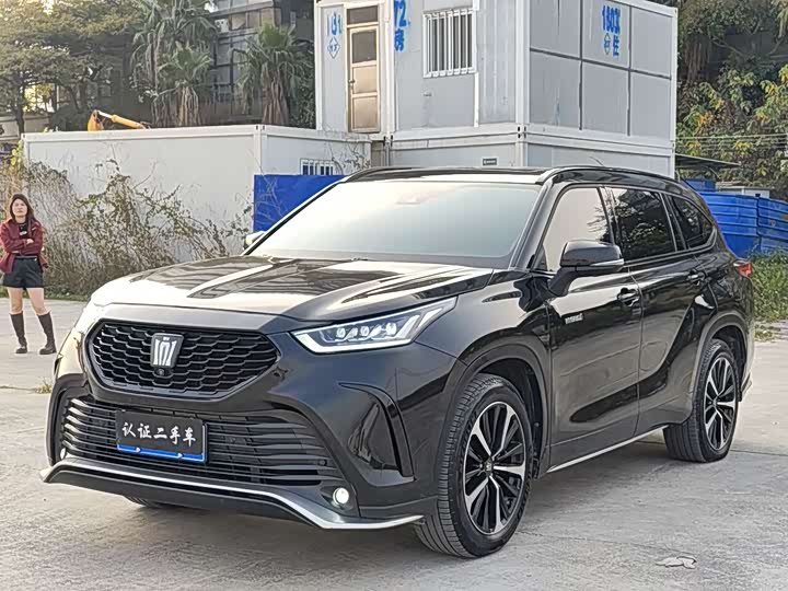 Фото 1 - Toyota Crown Kluger