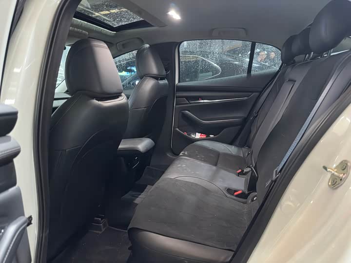 Фото 6 - Mazda 3 (Axela)