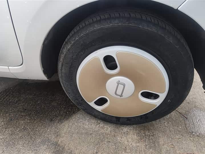 Фото 6 - Bestune Pony