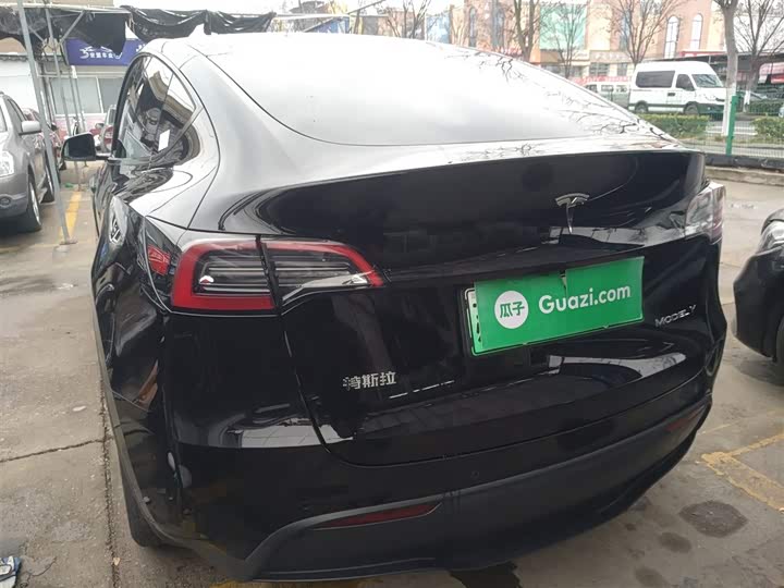 Фото 5 - Tesla Model Y