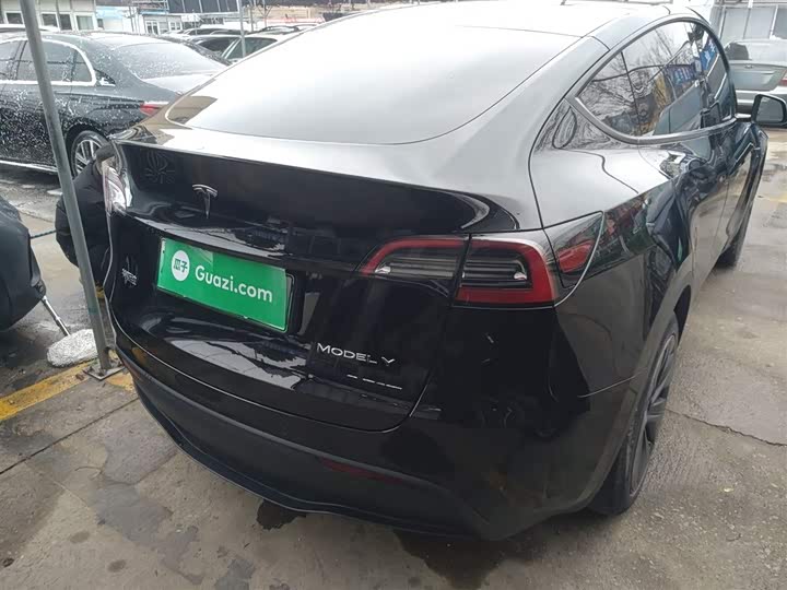 Фото 7 - Tesla Model Y