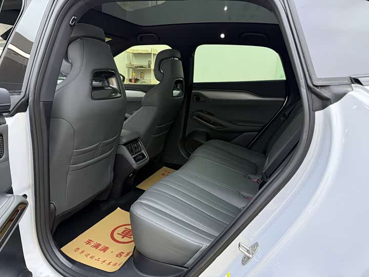 Фото 6 - BYD Song L