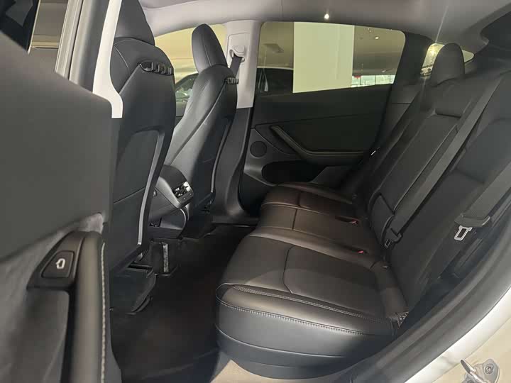 Фото 5 - Tesla Model Y