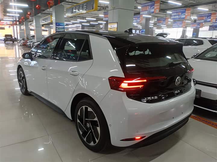 Фото 5 - Volkswagen ID.3