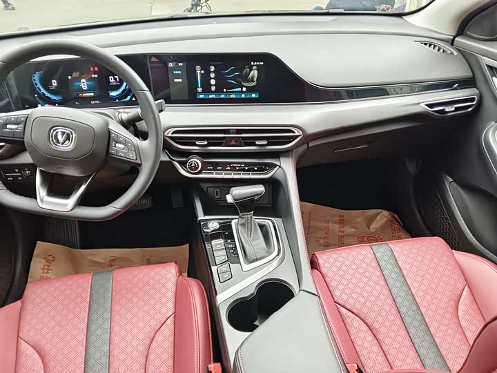 Фото 6 - Changan Eado Plus