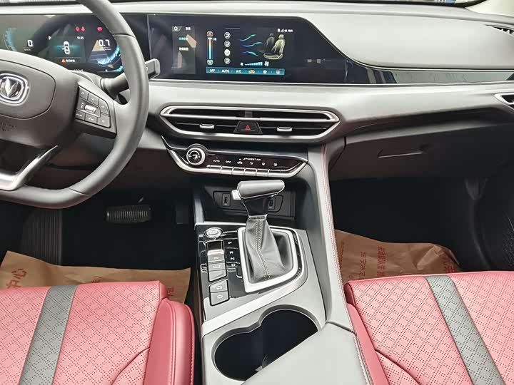 Фото 8 - Changan Eado Plus