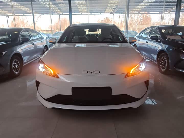 Фото 3 - BYD Seal 05 DM-i Hybrid