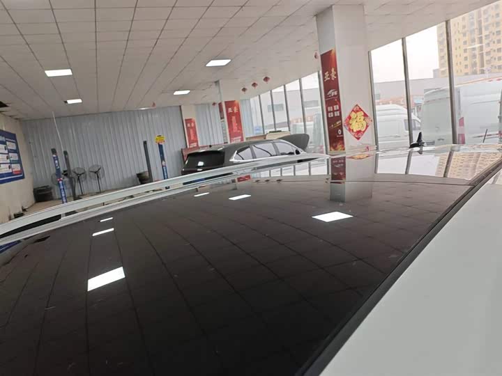 Фото 8 - Volkswagen Tiguan L Pro