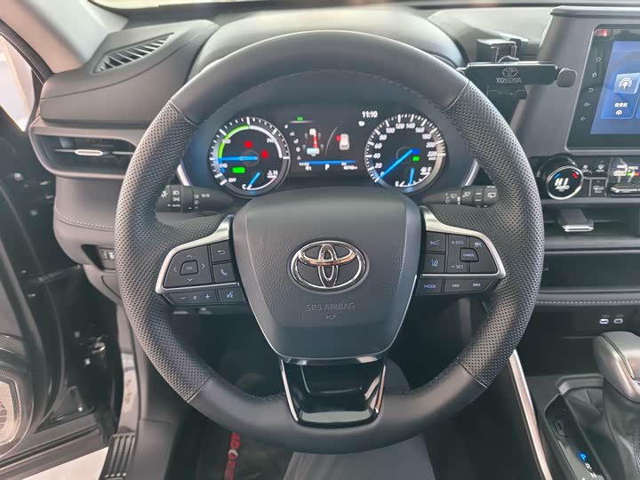 Фото 6 - Toyota Highlander