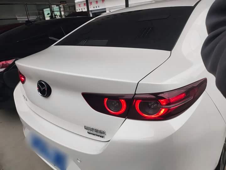 Фото 6 - Mazda 3 (Axela)