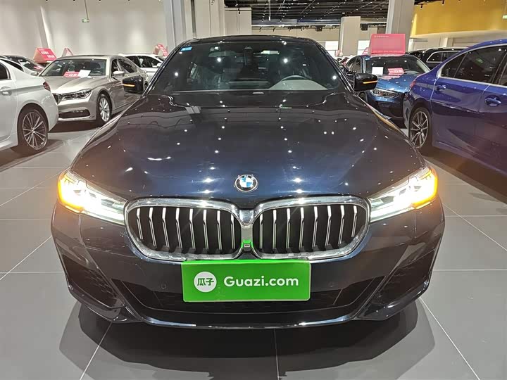 Фото 3 - BMW 5 Series