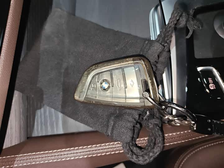 Фото 9 - BMW 5 Series